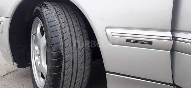 Mercedes E 270 2000, 306,000 km - 0.3 l - Bakı