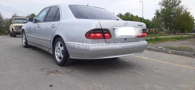 Mercedes E 270 2000, 306,000 km - 0.3 l - Bakı