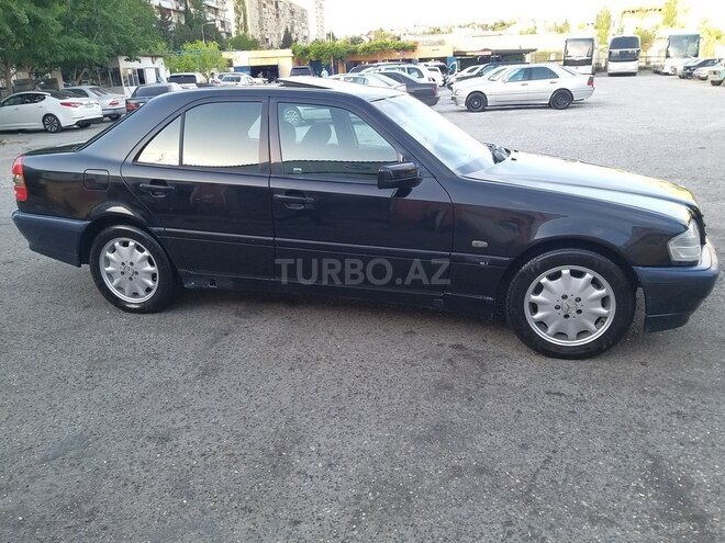 Mercedes C 240 1997, 320,000 km - 2.4 l - Bakı
