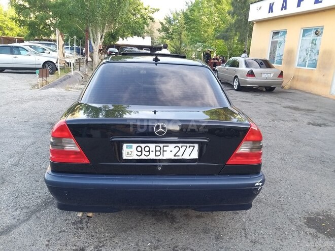 Mercedes C 240 1997, 320,000 km - 2.4 l - Bakı