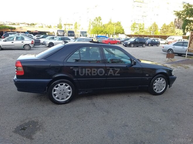 Mercedes C 240 1997, 320,000 km - 2.4 l - Bakı