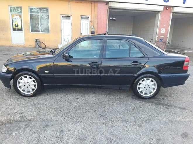 Mercedes C 240 1997, 320,000 km - 2.4 l - Bakı