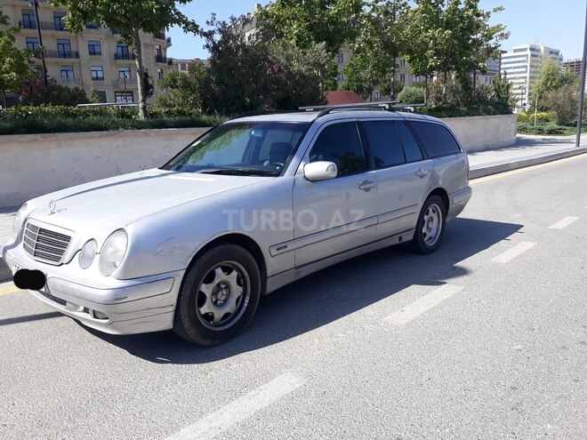 Mercedes E 220 2000, 5,500,000 km - 2.2 л - Bakı