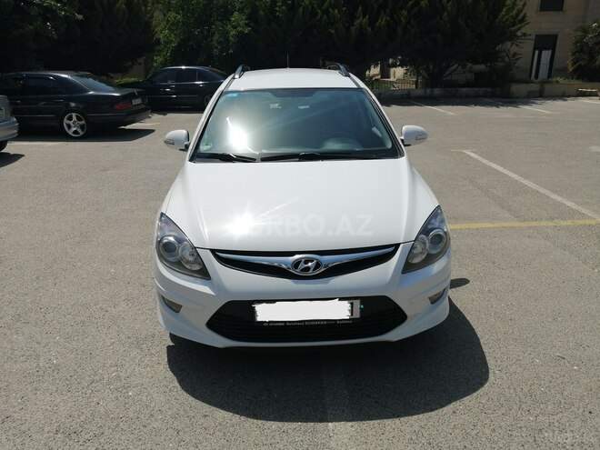 Hyundai i30 2011, 178,000 km - 1.6 л - Bakı