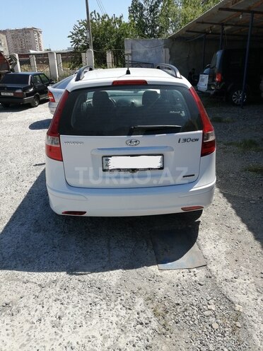 Hyundai i30 2011, 178,000 km - 1.6 л - Bakı