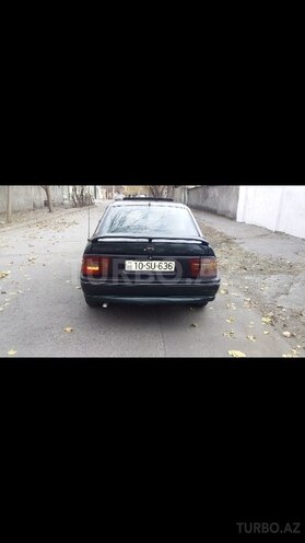 Opel Vectra 1995, 289,285 km - 0.2 л - Mingəçevir