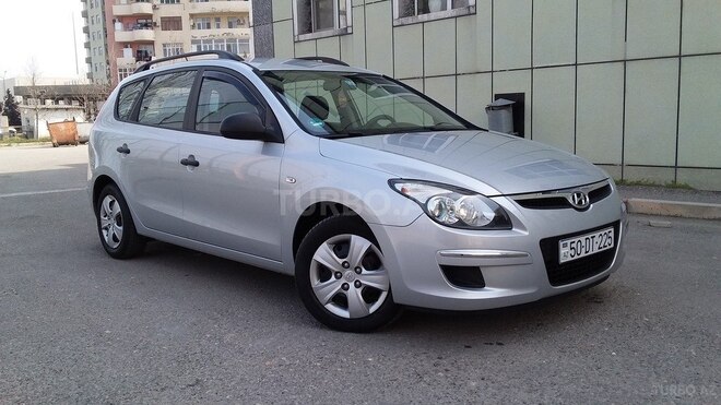 Hyundai i30 2009, 186,600 km - 1.4 л - Sumqayıt