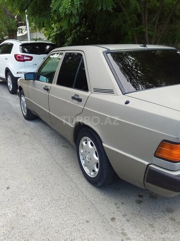 Mercedes 190 1990, 500,000 km - 2.0 л - Mingəçevir