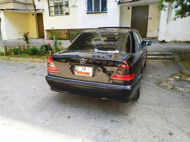 Mercedes C 200 1995, 252,000 km - 2.0 l - Bakı