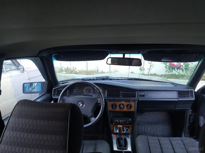 Mercedes 190 1992, 555,555 km - 2.3 л - Bakı