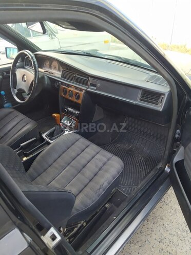 Mercedes 190 1992, 555,555 km - 2.3 л - Bakı