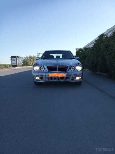 Mercedes E 240 2001, 380,000 km - 2.4 l - Bakı