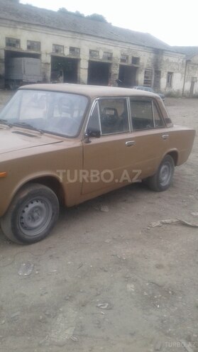 LADA (VAZ) 2106 1976, 254,361 km - 1.6 l - Quba