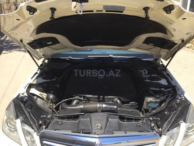 Mercedes E 220 2009, 364,963 km - 2.2 л - Bakı