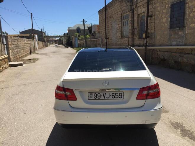 Mercedes E 220 2009, 364,963 km - 2.2 л - Bakı