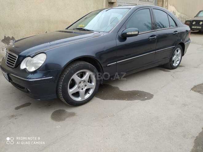 Mercedes C 200 2002, 260,000 km - 2.0 л - Bakı