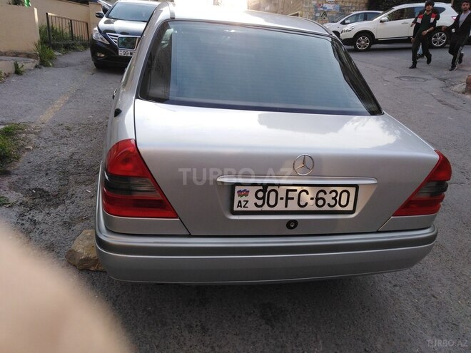 Mercedes C 180 1995, 270,000 km - 1.8 л - Bakı