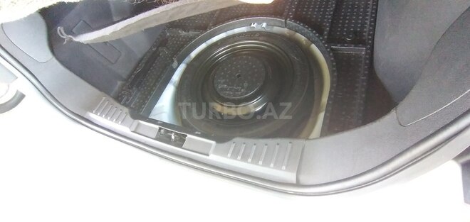 Ford Focus 2013, 99,000 km - 2.0 l - Sabirabad