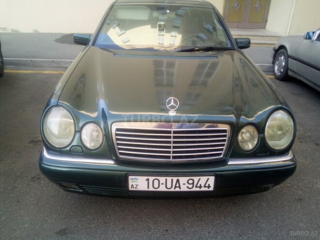 Mercedes E 230 1996, 251,774 km - 2.3 l - Bakı