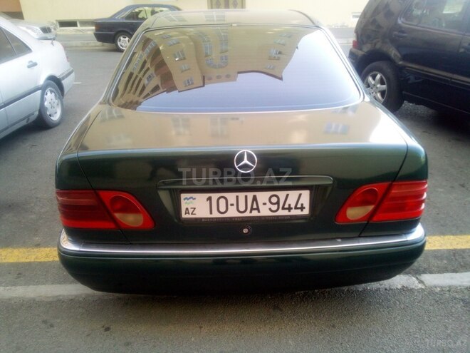 Mercedes E 230 1996, 251,774 km - 2.3 l - Bakı