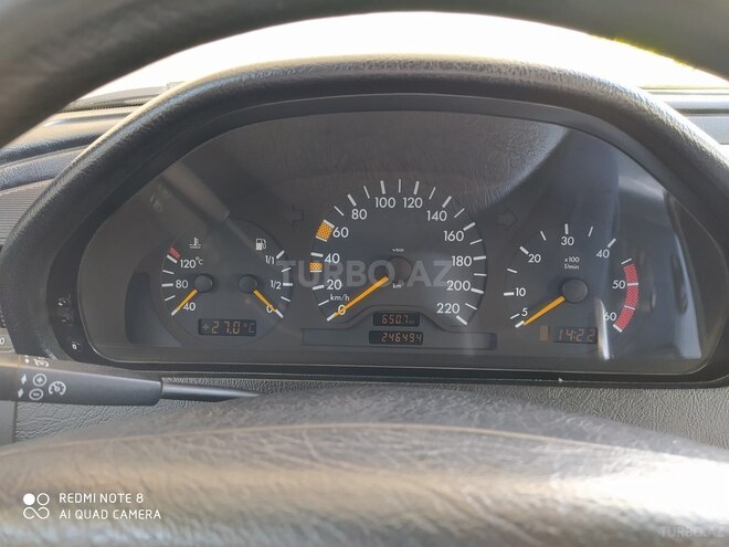Mercedes C 220 1999, 246,000 km - 2.2 l - Bakı