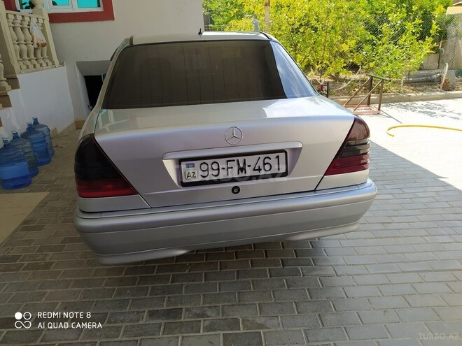 Mercedes C 220 1999, 246,000 km - 2.2 l - Bakı