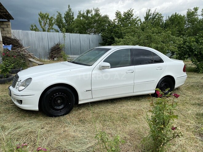 Mercedes E 220 2008, 309,000 km - 2.2 l - Bakı