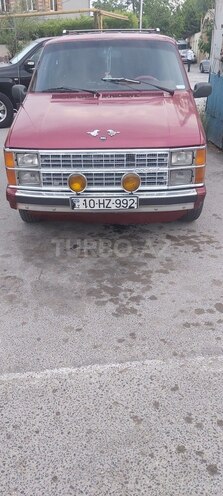 Chrysler Voyager 1986, 22,000 km - 2.2 l - Bakı