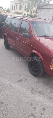Chrysler Voyager 1986, 22,000 km - 2.2 l - Bakı