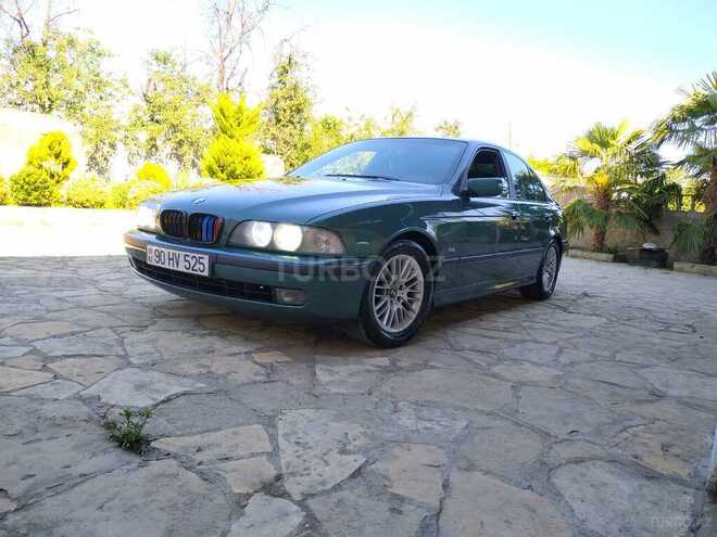 BMW 523 1997, 324,000 km - 2.5 l - Qazax