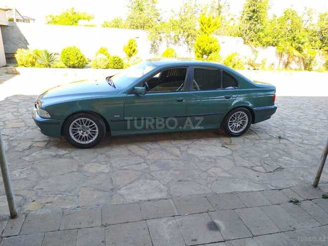 BMW 523 1997, 324,000 km - 2.5 l - Qazax