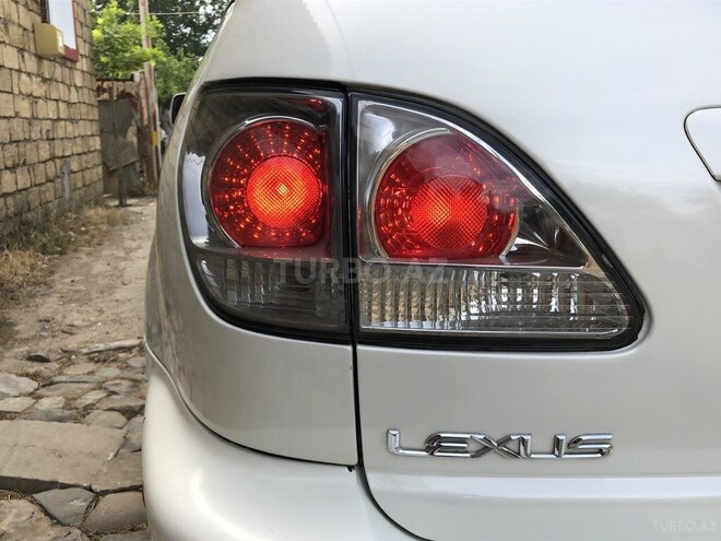 Lexus RX 300 2001, 190,000 km - 3.0 l - Bakı