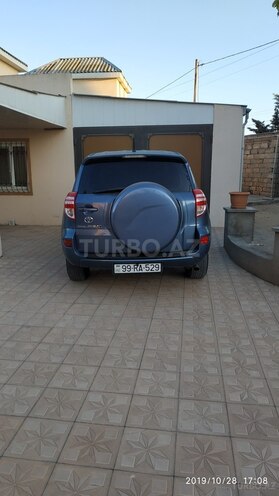 Toyota RAV4 2010, 140,000 km - 2.0 l - Bakı