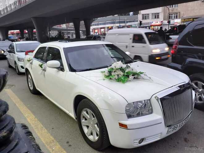 Chrysler 300C 2006, 175,000 km - 3.5 l - Bakı