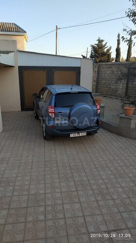 Toyota RAV4 2010, 140,000 km - 2.0 l - Bakı