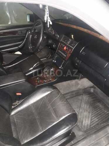 Mercedes C 240 2000, 200,000 km - 2.4 л - Masallı