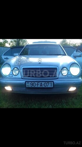 Mercedes E 280 1998, 204,800 km - 2.8 l - Zaqatala