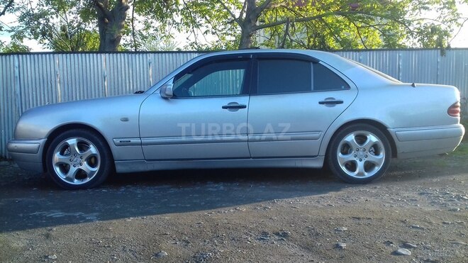 Mercedes E 280 1998, 204,000 km - 2.8 л - Balakən