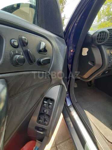 Mercedes C 320 2001, 407,000 km - 3.2 l - Bakı