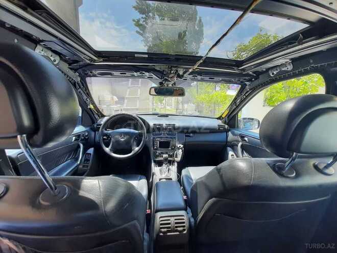 Mercedes C 320 2001, 407,000 km - 3.2 l - Bakı