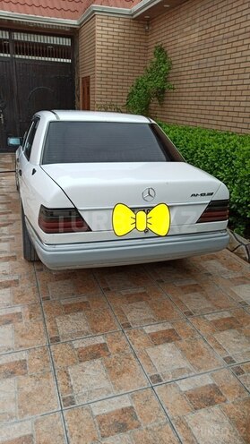 Mercedes E 230 1990, 445,000 km - 2.3 l - Bakı