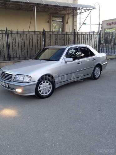 Mercedes C 240 1998, 315,758 km - 2.4 l - Quba