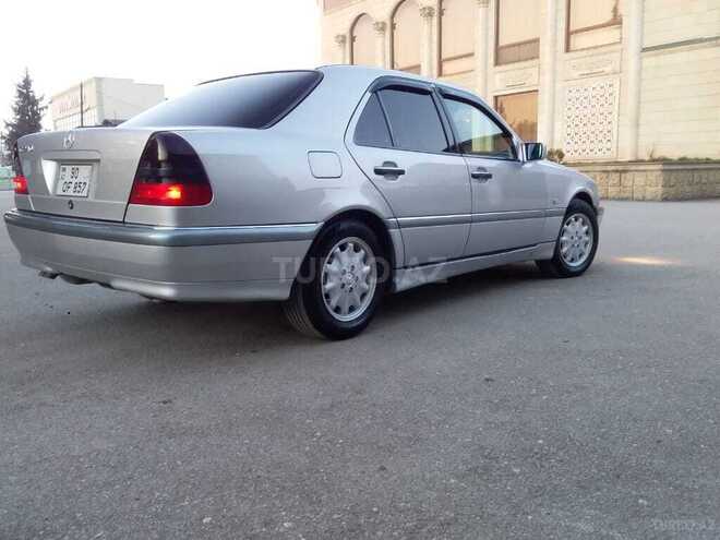 Mercedes C 240 1998, 315,758 km - 2.4 l - Quba