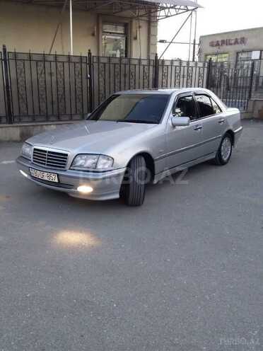 Mercedes C 240 1998, 315,758 km - 2.4 l - Quba