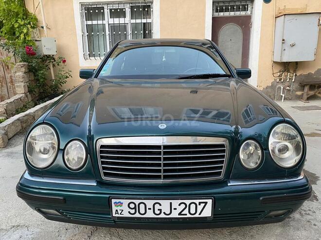 Mercedes E 230 1997, 270,000 km - 2.3 l - Bakı