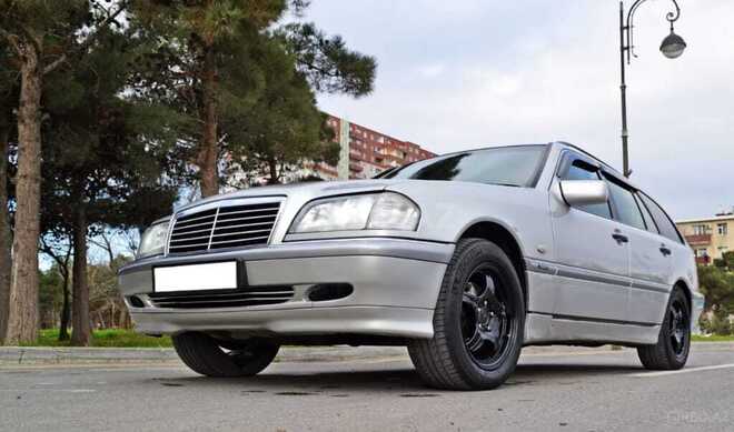 Mercedes C 240 1999, 360,000 km - 2.4 л - Zaqatala