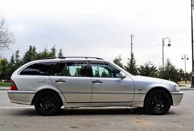 Mercedes C 240 1999, 360,000 km - 2.4 л - Zaqatala