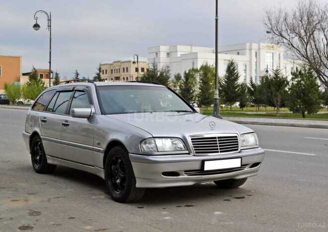 Mercedes C 240 1999, 360,000 km - 2.4 л - Zaqatala