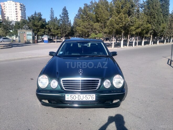 Mercedes E 220 2001, 320,000 km - 2.2 l - Sumqayıt