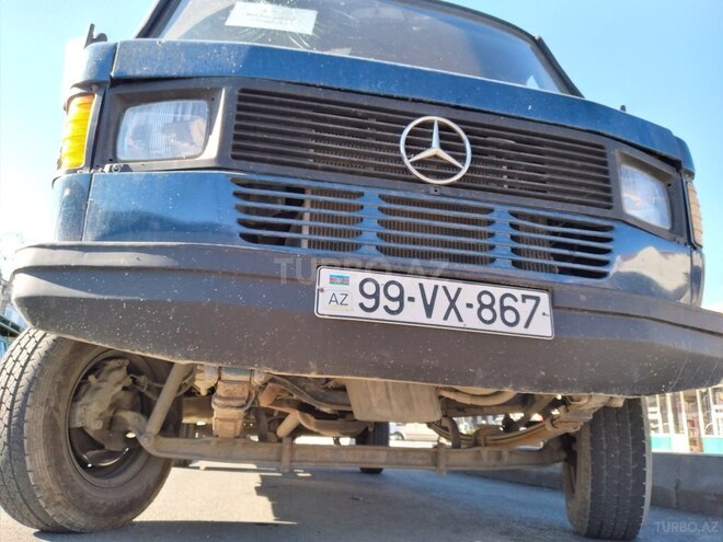 Mercedes 208 D 1991, 240,000 km - 2.3 l - Quba